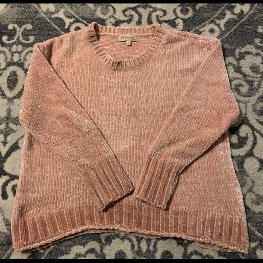 dusty rose sweatshirt
